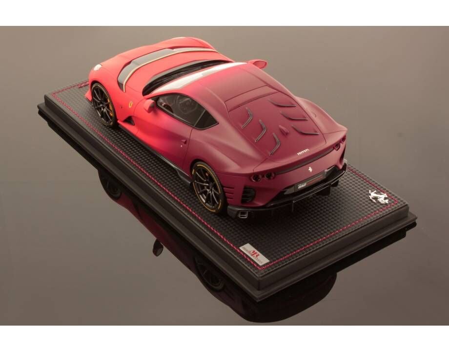 MR Coll 1:18 Ferrari 812 Competizione Rosso F1 2021 Matt (LİMİTED 49)