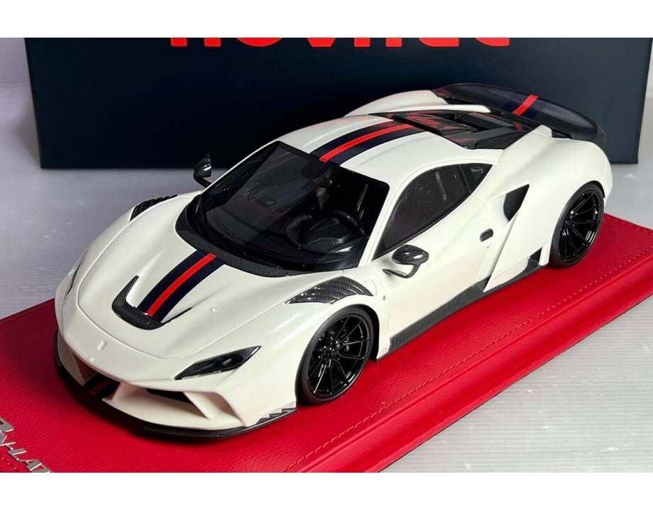 Novitec F8 N-Largo, White with Strip 1:18 (LİMİTED 20)