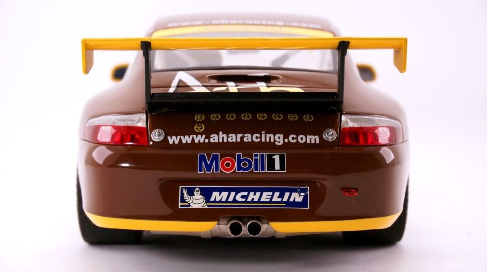 AUTOART PORSCHE 911 GT3R ASIAN CUP 2004 1:18 (80489)