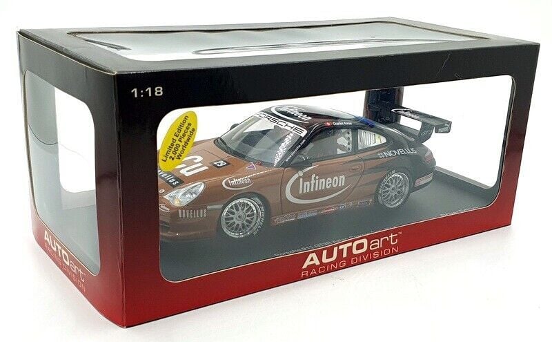 AUTOART PORSCHE 911 GT3R ASIAN CARRERA CUP 1:18 (80487)