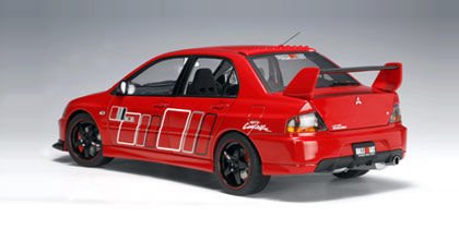 AUTOART MITSUBISHI LANCER EVO 9 IX 1:18