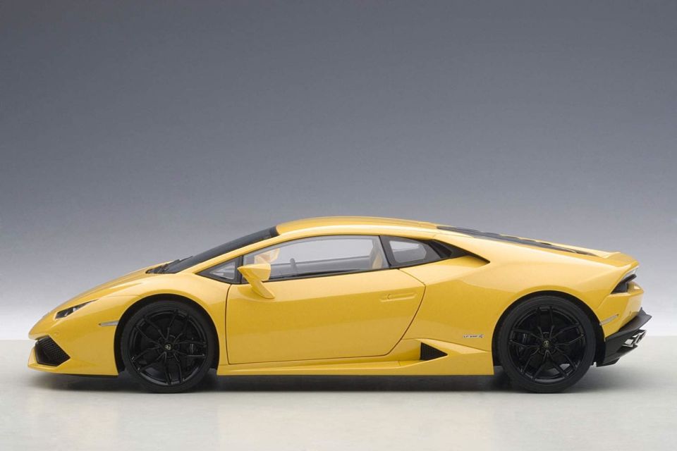 AUTOART LAMBORGHINI HURACAN LP610-4 2014 1:18 (74604)