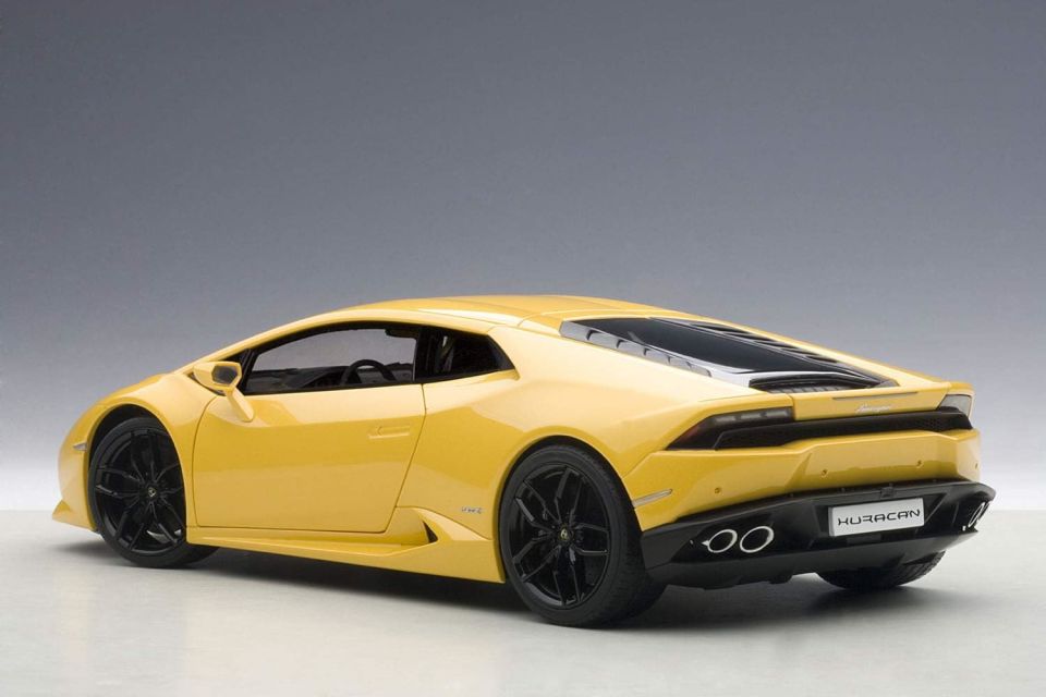 AUTOART LAMBORGHINI HURACAN LP610-4 2014 1:18 (74604)