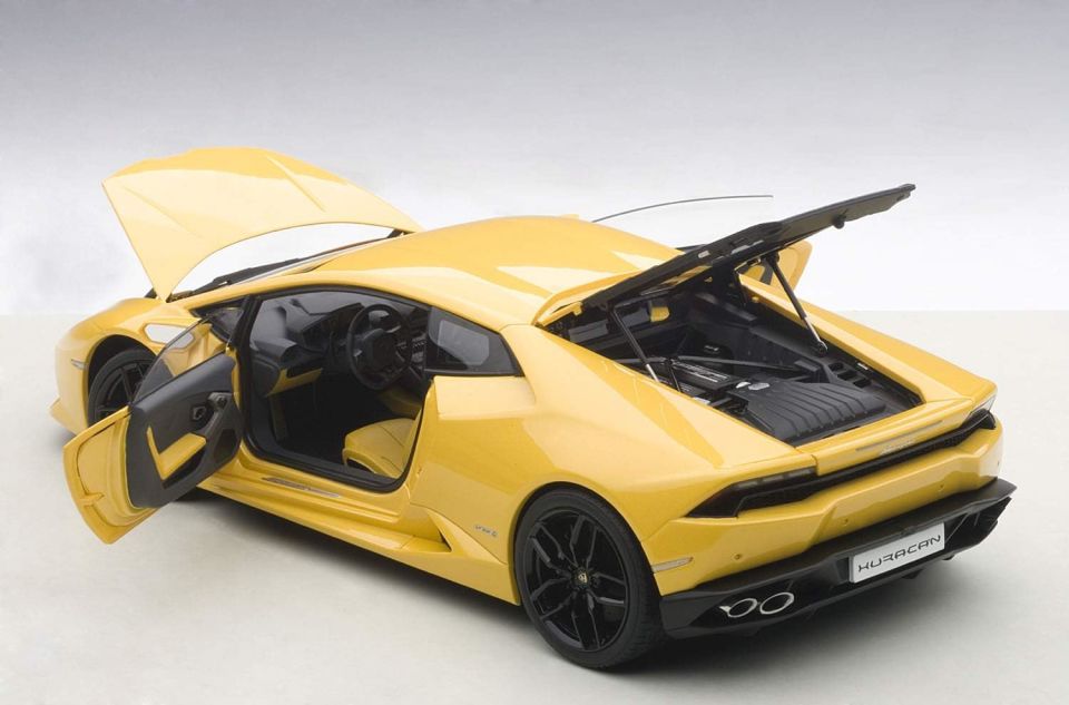 AUTOART LAMBORGHINI HURACAN LP610-4 2014 1:18 (74604)