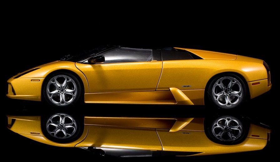 AUTOART LAMBORGHINI MURCIELAGO 1:18 (74566)