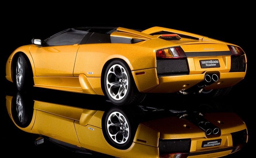 AUTOART LAMBORGHINI MURCIELAGO 1:18 (74566)