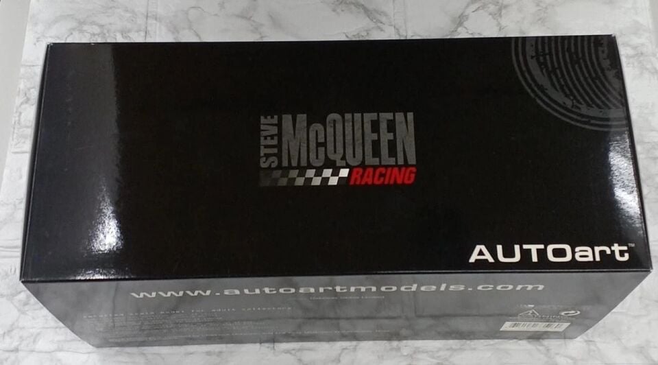 AUTOart 73526 Jaguar XK-SS 1956 Steve McQueen Private Collection 1/18 Green