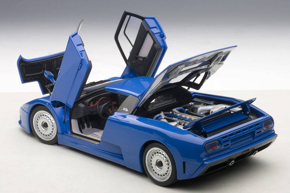 AUTOART BUGATTI EB110 GT 1:18 (70976)