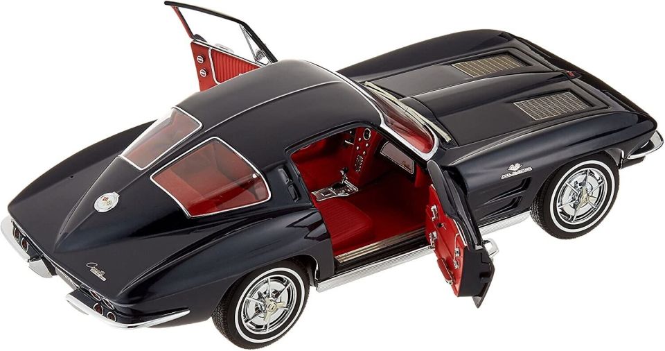AUTOART CHEVROLET CORVETTE DAYTONA 1963 1:18