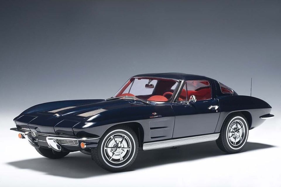 AUTOART CHEVROLET CORVETTE DAYTONA 1963 1:18