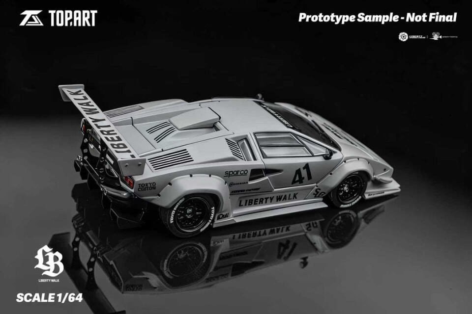 TOPART 1:64 LBWK Lamborghini Countach TAO640007