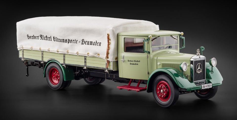 CMC MERCEDES BENZ LO 2750 TRUCK 1933 (M170) 1:18