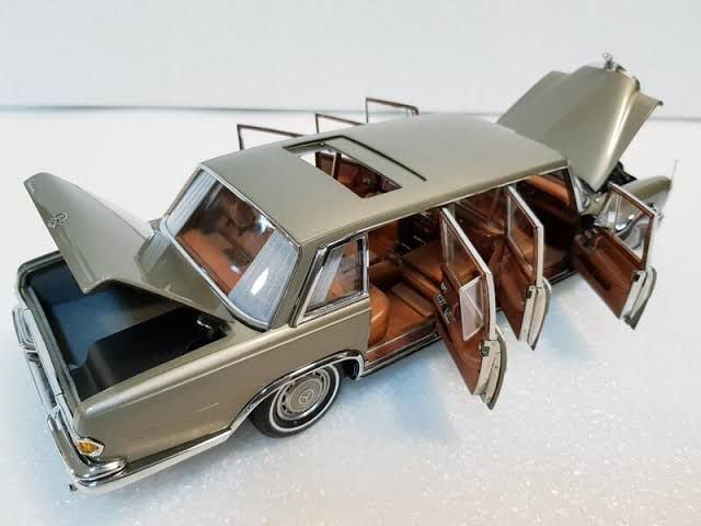 CMC MERCEDES BENZ 600 PULMAN M204 1:18