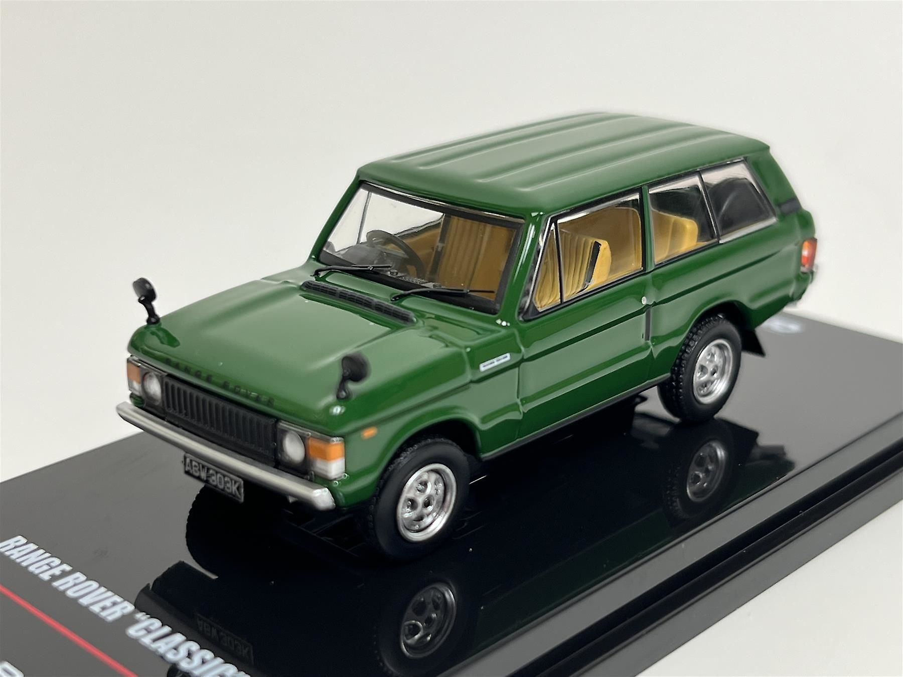 INNO 64 RANGE ROVER CLASSIC 1:64