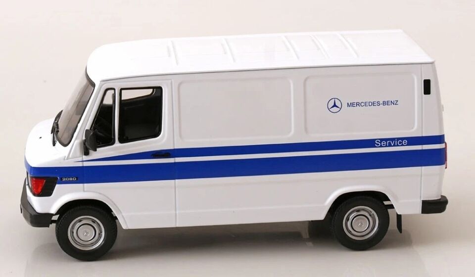 KK SCALE 1/18 1988 mercedes 208d transporter *mercedes service*, white/blue