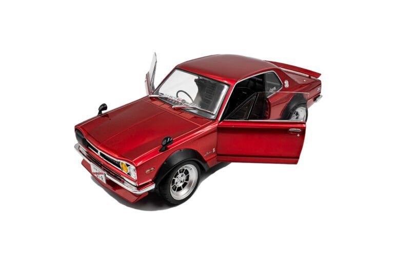 SOLIDO Nissan Skyline (C10) Hakosuka SOLIDO WORKS – Red Metallic – 1970