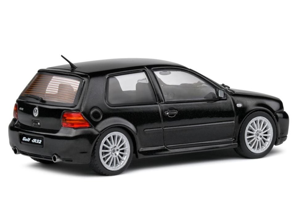 SOLIDO VOLKSWAGEN GOLF IV 2003 1:43 (S4313603)