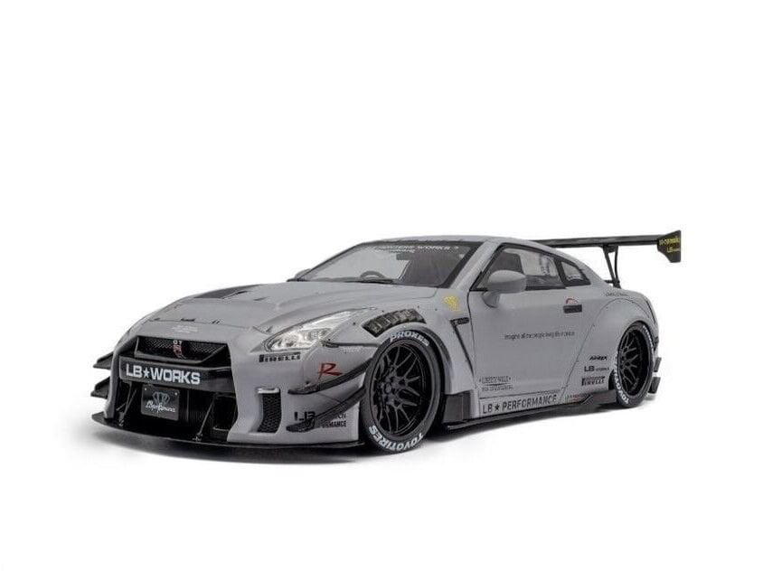 1:18 Solido 2024 Nissan GTR R35 Liberty Walk Edition With Wataru Kato Figurine