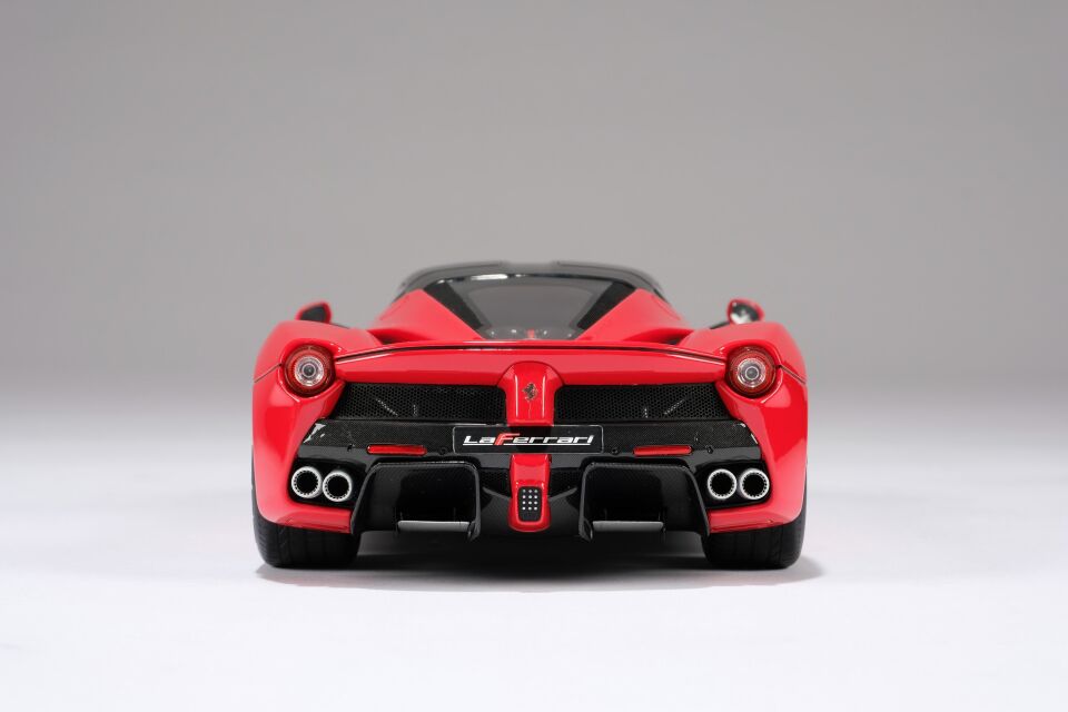 AMALGAM Ferrari LaFerrari 1:18