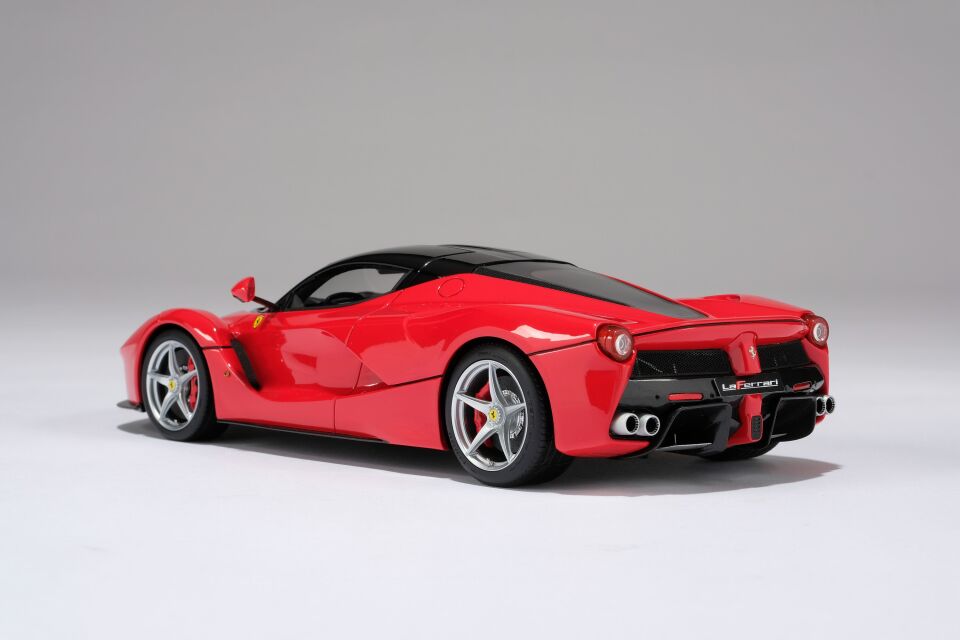 AMALGAM Ferrari LaFerrari 1:18