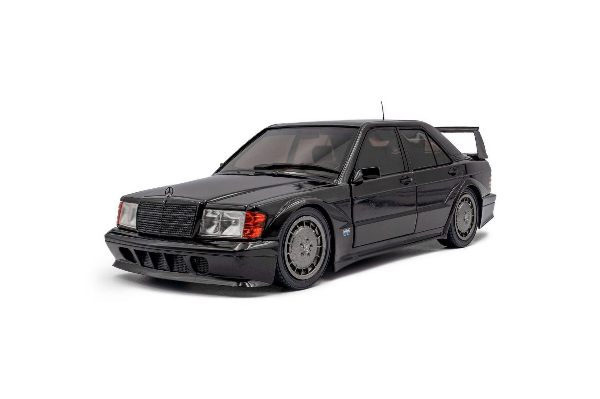 Mercedes-Benz 190 (W201) Evo II – SOLIDO WORKS SİYAH – 1990