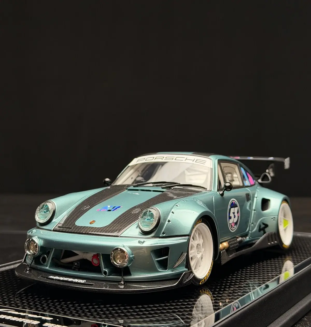MCM Porsche Carrera RWB 964 Modified Version (Buz Mavisi) 1:18