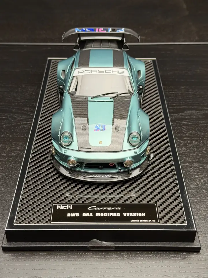 MCM Porsche Carrera RWB 964 Modified Version (Buz Mavisi) 1:18