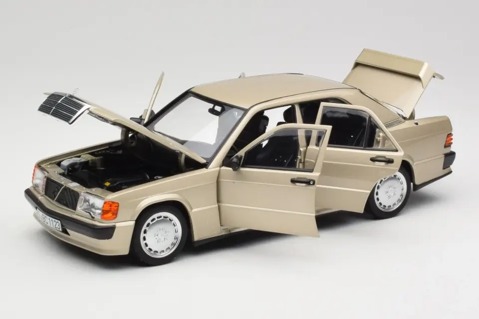 NOREV MERCEDES BENZ 190E W201 1:18 (B66040664)
