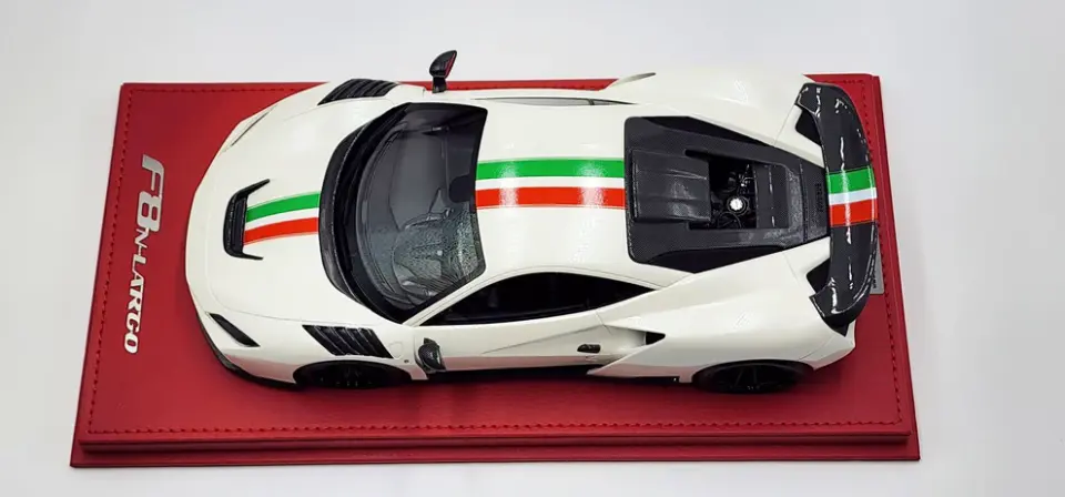 NOVITEC Ferrari F8 N-Largo White Italian Stripe Limited 20 1:18