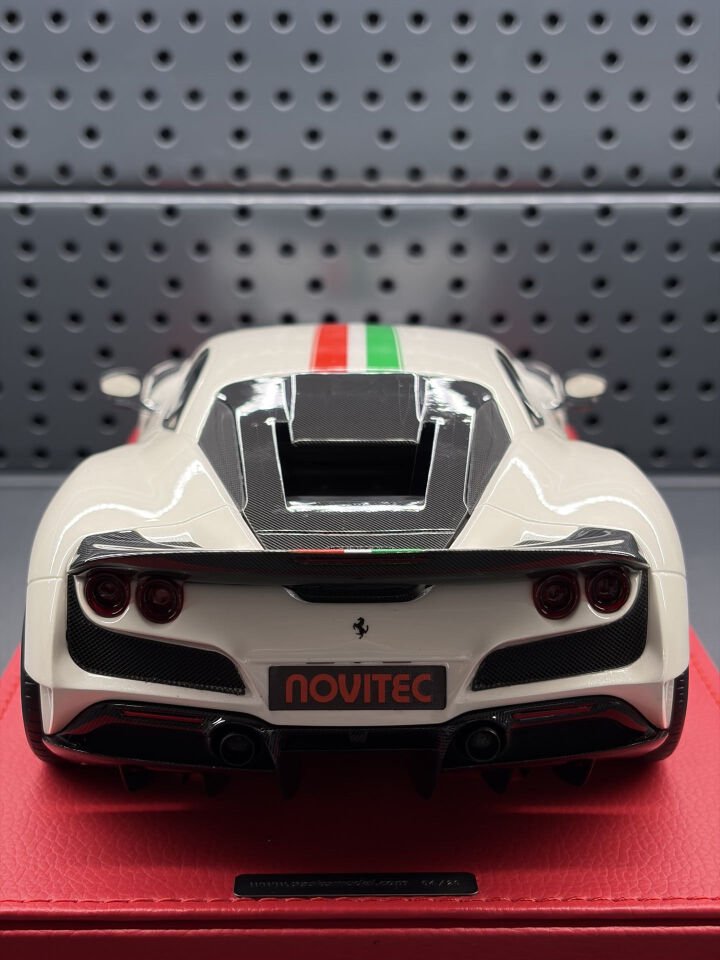 NOVITEC Ferrari F8 N-Largo White Italian Stripe Limited 20 1:18