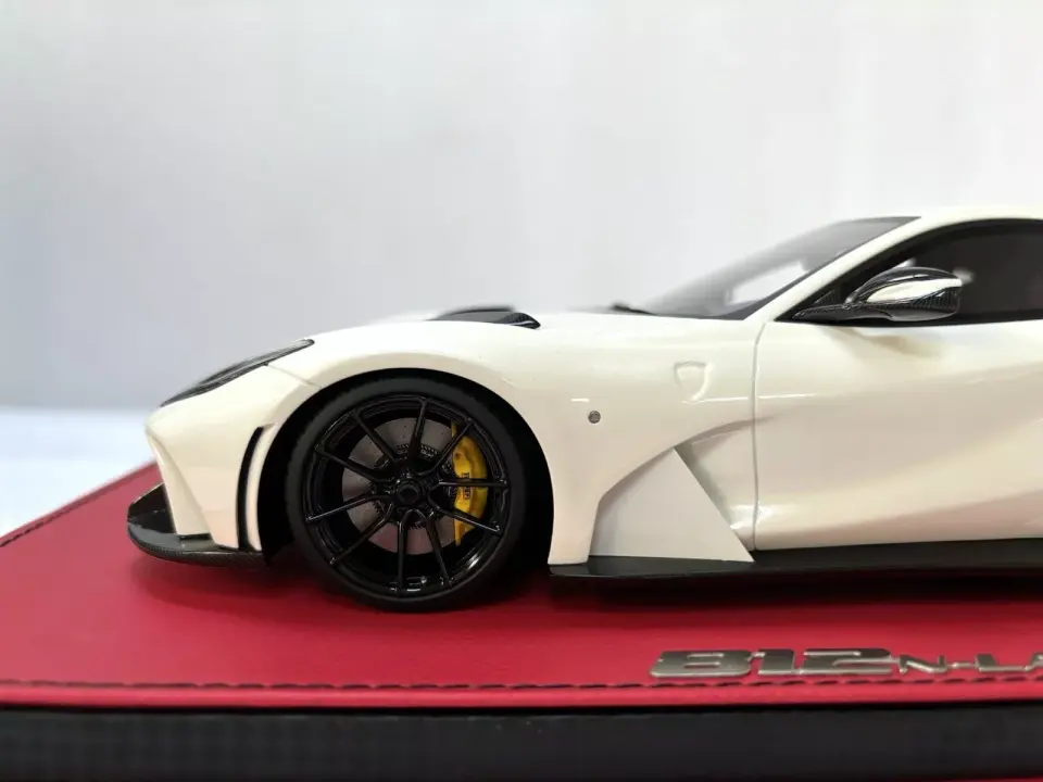 NOVITEC Ferrari 812 N-Largo Pearl White Limited 50 1:18