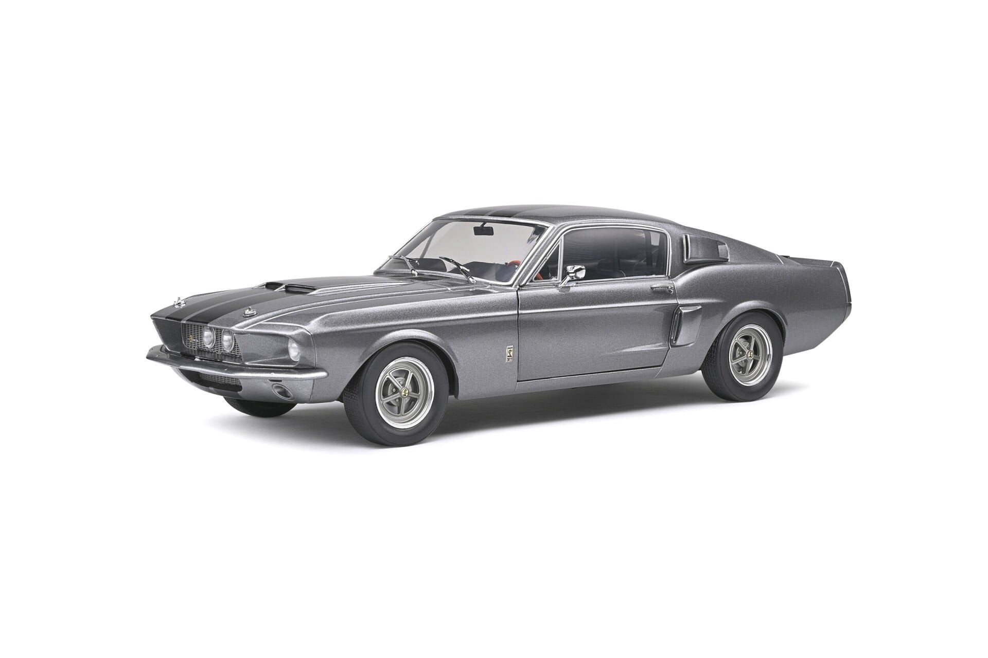 Shelby GT500 – Gri ve Siyah Çizgili – 1967