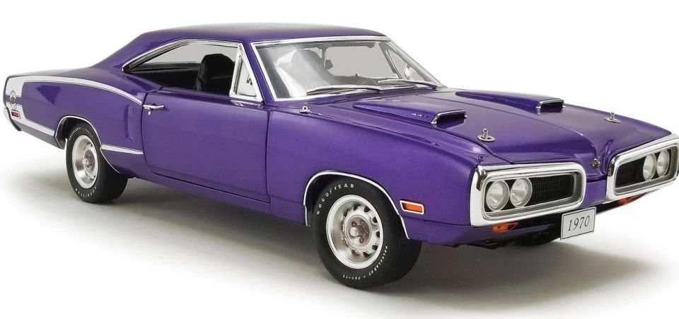 GMP DODGE CORONET SUPER BEE PLUM CRAZY 1970 1:18
