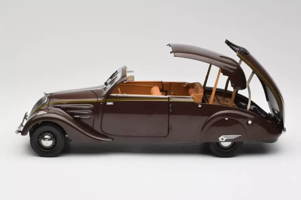 NOREV PEUGEOT 402 ECLIPSE 1937 (184873) 1:18