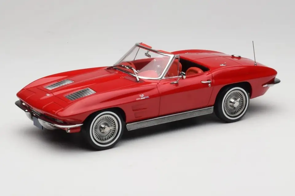 NOREV CHEVROLET CORVETTE STING RAY CONVERTIBLE 1963 (189056) 1:18