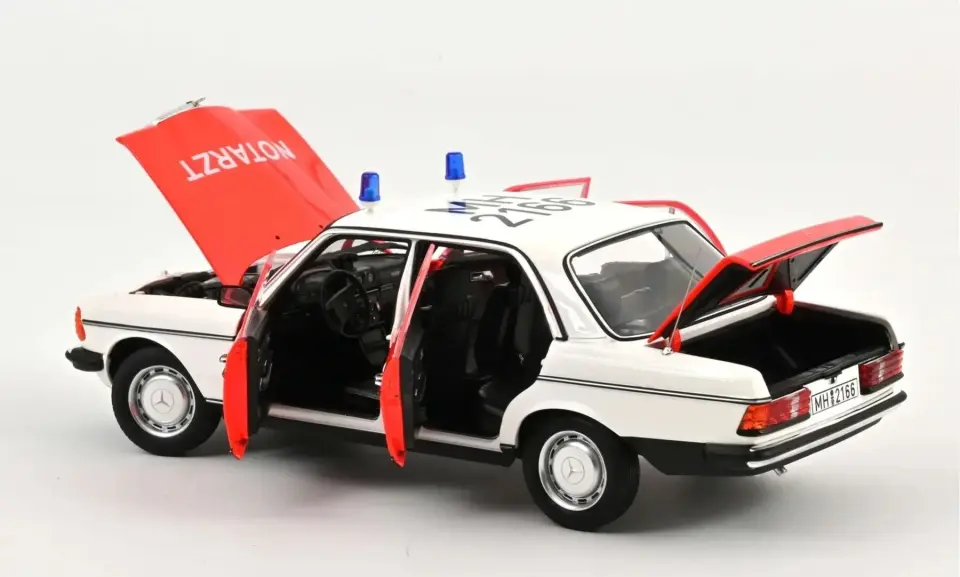 NOREV MERCEDES-BENZ 200 1984 EMERGENCY AMBULANCE 1984 1:18