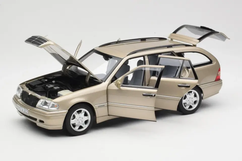 NOREV MERCEDES-BENZ C CLASS T MODEL 1997 (183388) 1:18