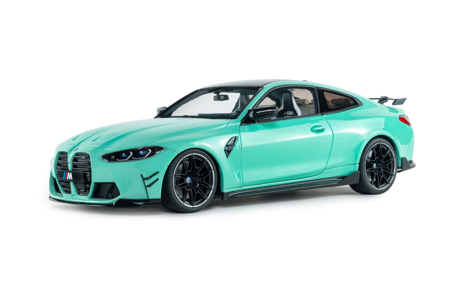 BMW M4 PERFORMANS PARÇALARI – SOLIDO WORKS TURKUAZ – 2025