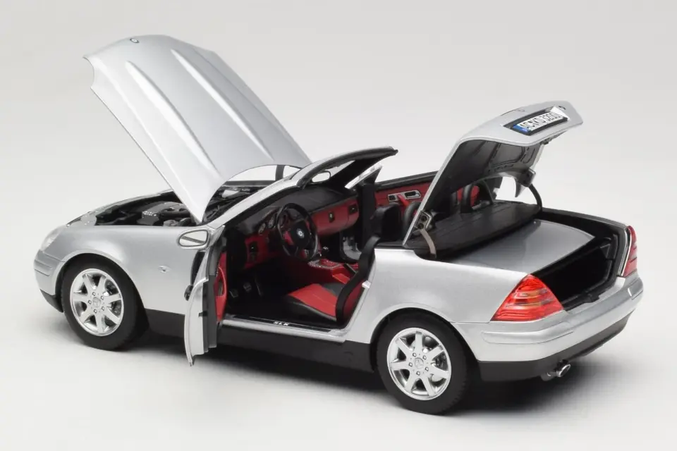 NOREV MERCEDES-BENZ SLK 1996 1:18