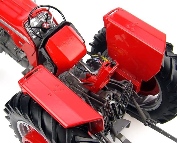 UNIVERSAL HOBBIES MASSEY FERGUSON 165 DIESEL VERSION US (UH4053) 1:16