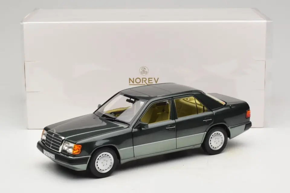 NOREV MERCEDES-BENZ 230 E 1990 1:18 (183952)