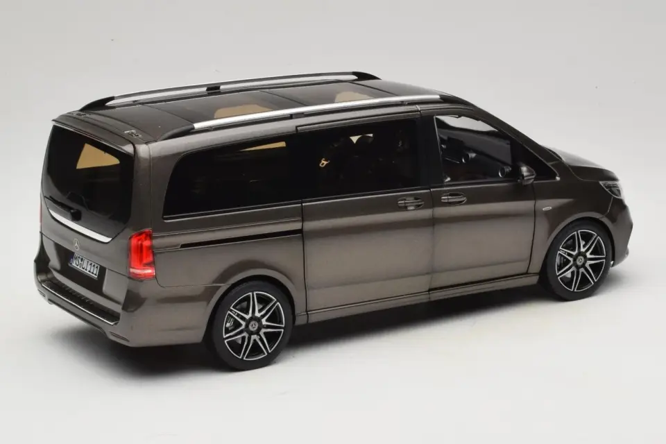 NOREV MERCEDES-BENZ V CLASS AMG LINE 2018 1:18