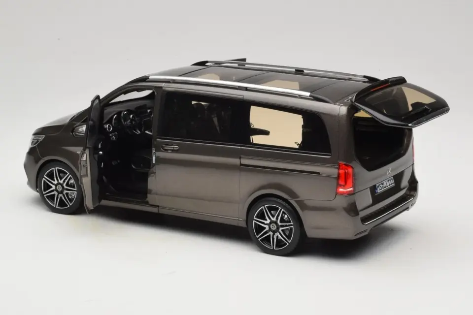 NOREV MERCEDES-BENZ V CLASS AMG LINE 2018 1:18