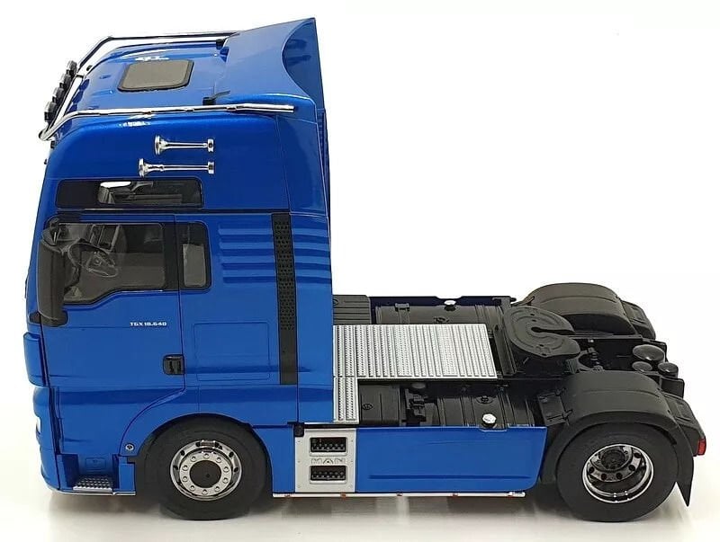 PREMIUM CLASSIXXS MAN TGX XXL TRUCK  2018 1:18