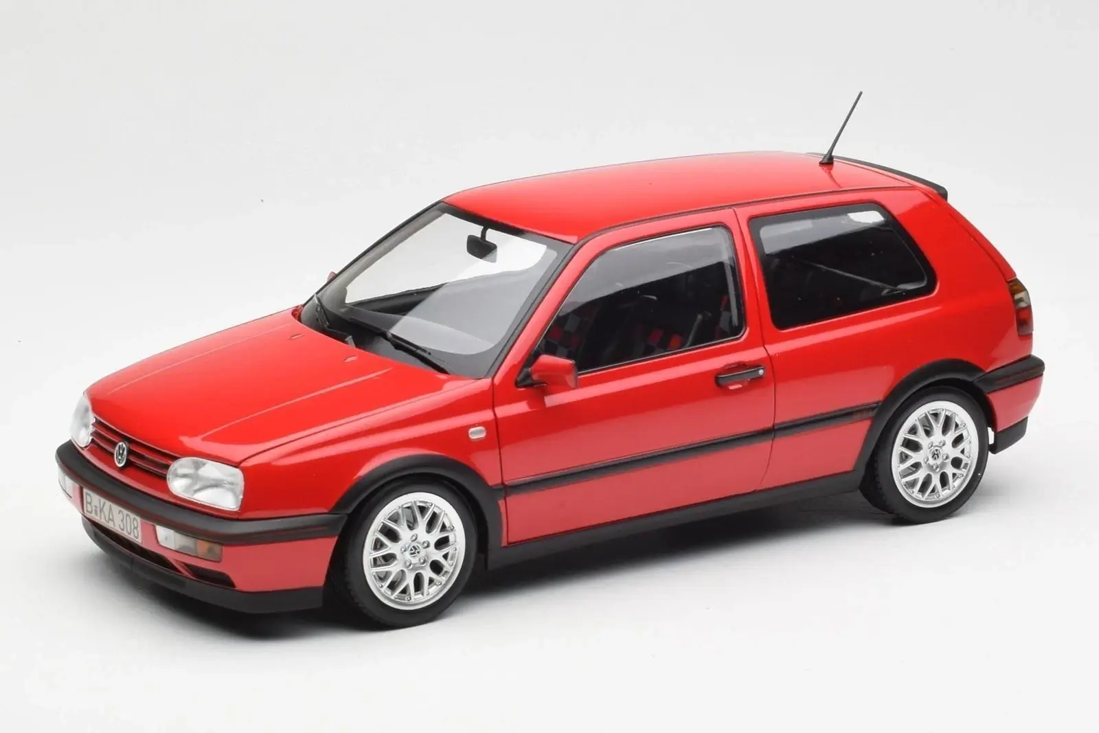 NOREV VOLKSWAGEN GOLF GTI 1996 20TH ANNIVERSARY RED 1:18 (188418)
