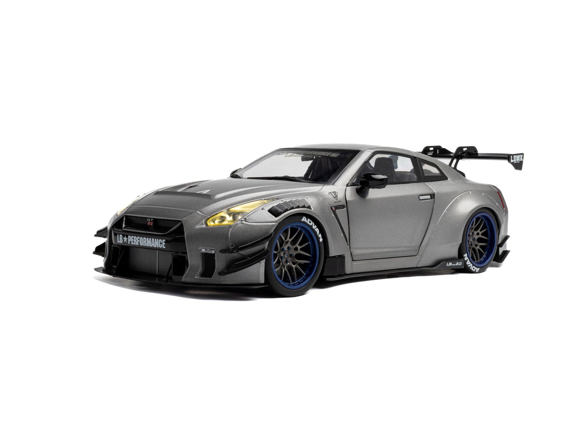Nissan GT-R (R35) W/ Liberty Walk Body Kit 2.0 – 2023