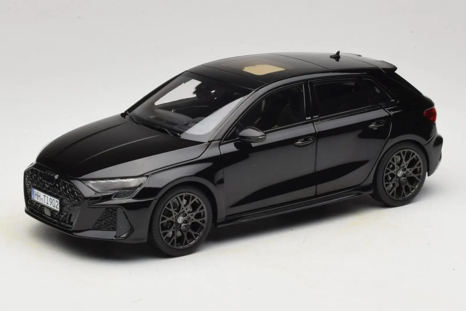 NOREV AUDI RS 3 2025 1:18