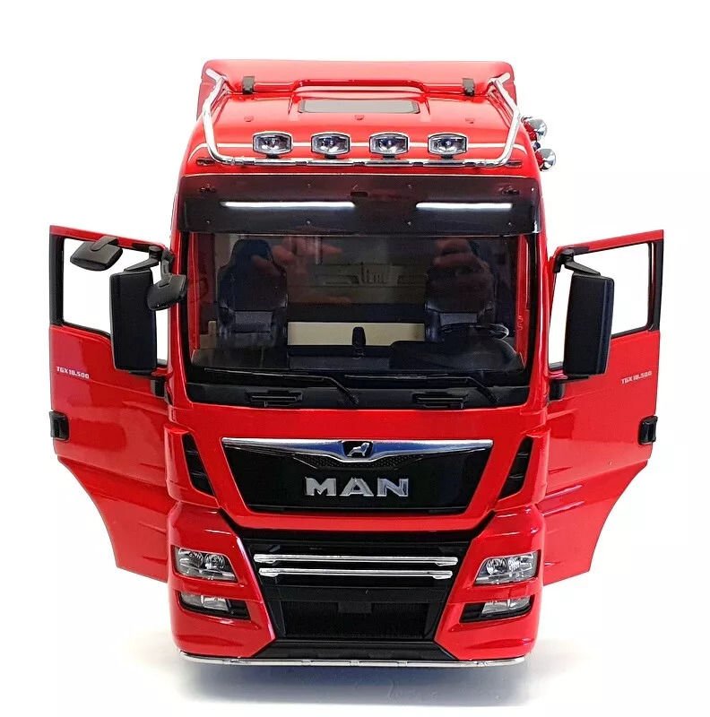 PREMIUM CLASSIXXS MAN TGX XXL TRUCK 2018 1:18 (PCL30218)