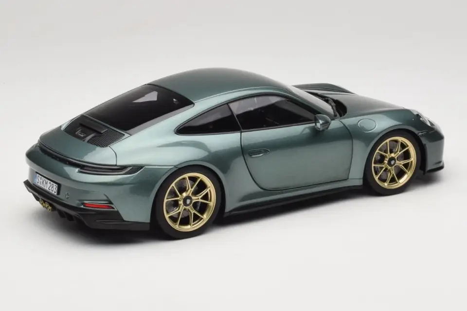 NOREV PORSCHE 911 GT3 MALACHITE GREEN METALLIC 2021 1:18 (187382)