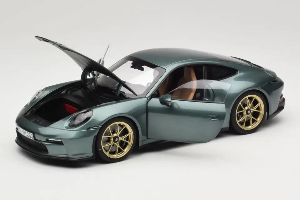 NOREV PORSCHE 911 GT3 MALACHITE GREEN METALLIC 2021 1:18 (187382)